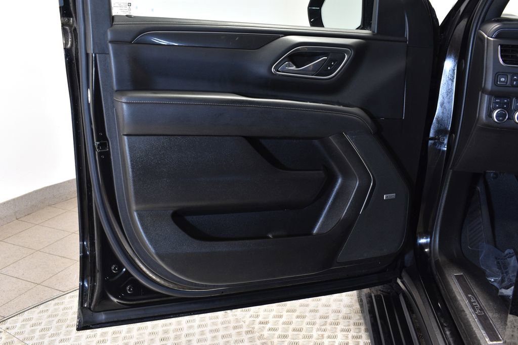 Used 2021 GMC Yukon XL AT4 w/ AT4 Premium Plus Package image 15