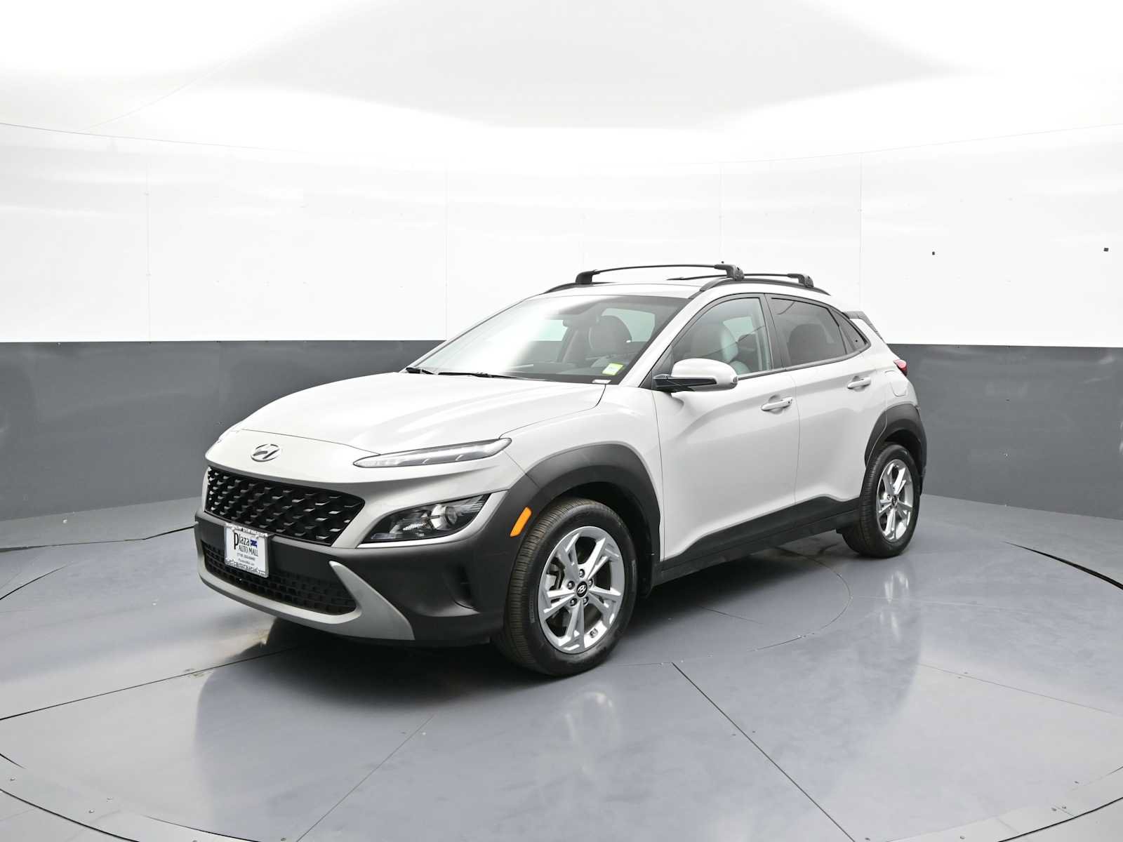 Certified 2023 Hyundai Kona SEL AWD/4WD image 10