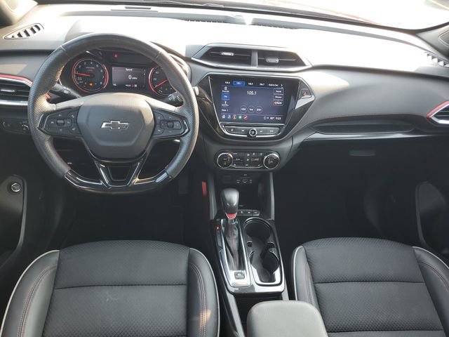Certified 2022 Chevrolet TrailBlazer RS w/ Sun and Liftgate Package AWD/4WD image 13
