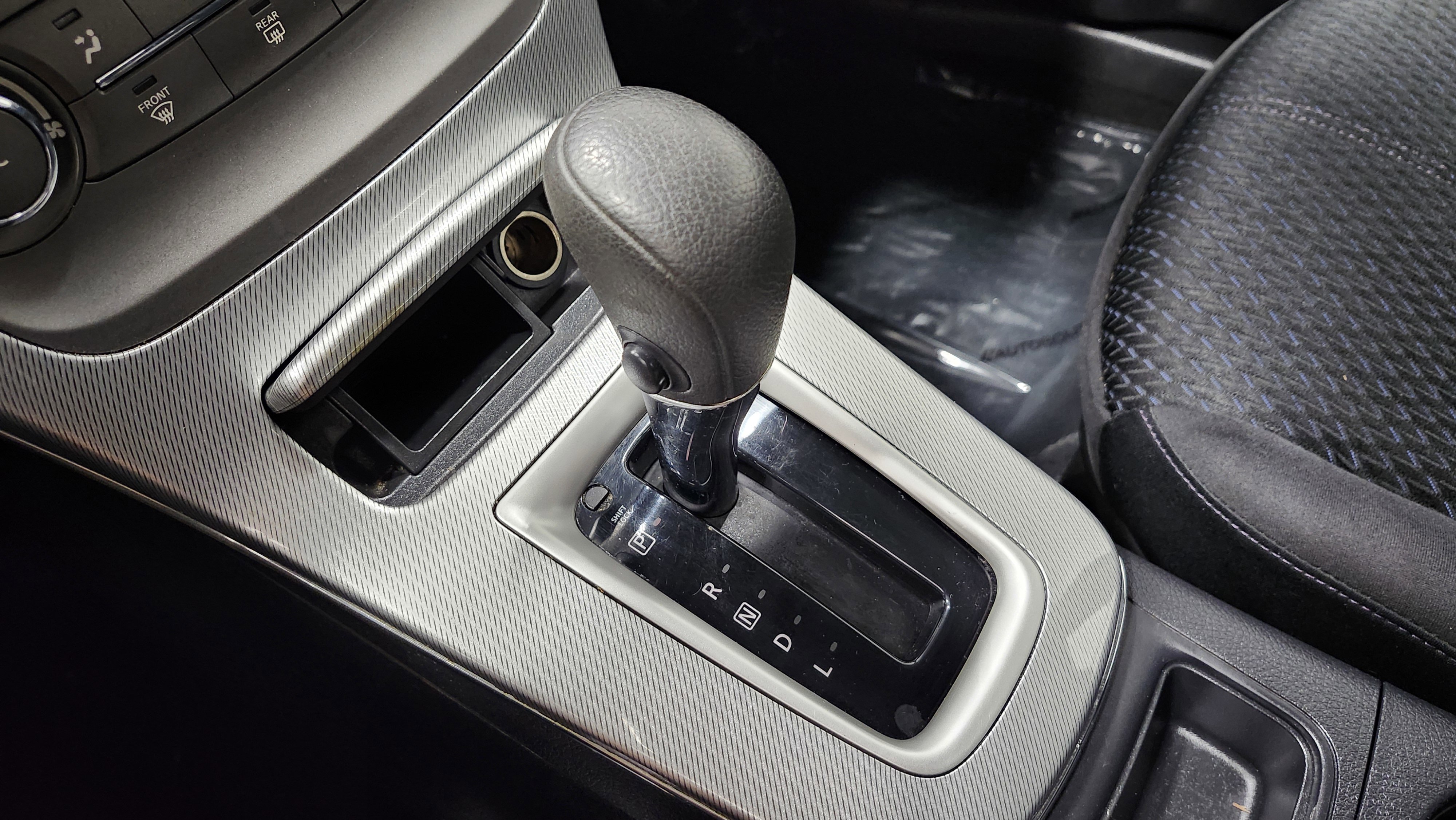 Used 2014 Nissan Sentra SR image 8