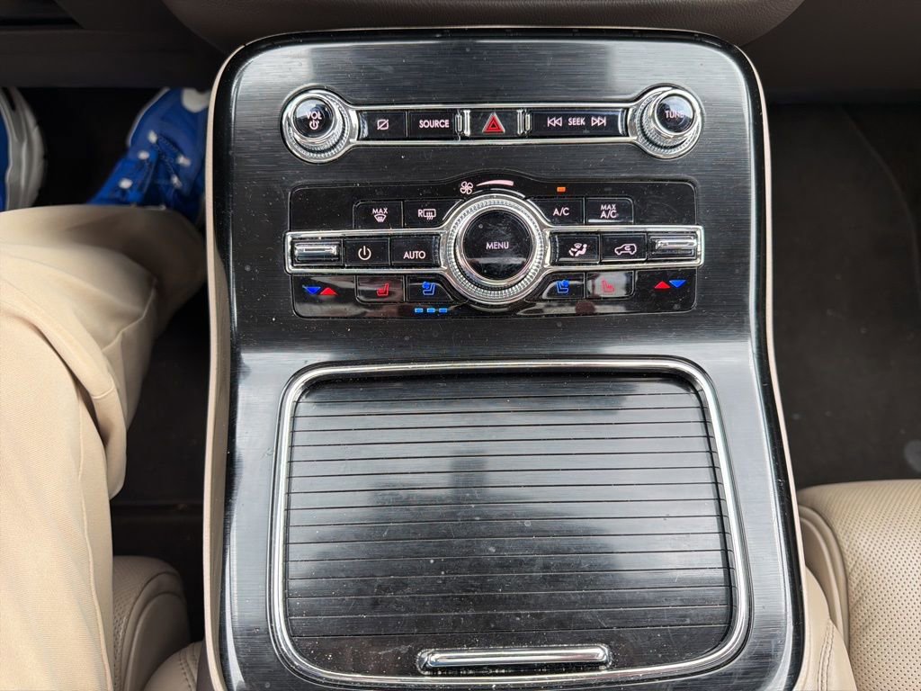 Used 2021 Lincoln Nautilus Reserve w/ Equipment Group 201A image 34