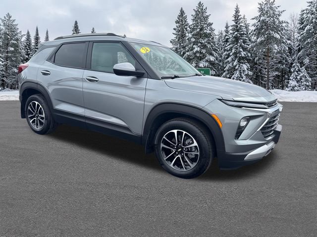 Used 2024 Chevrolet TrailBlazer LT w/ Convenience Package image 8