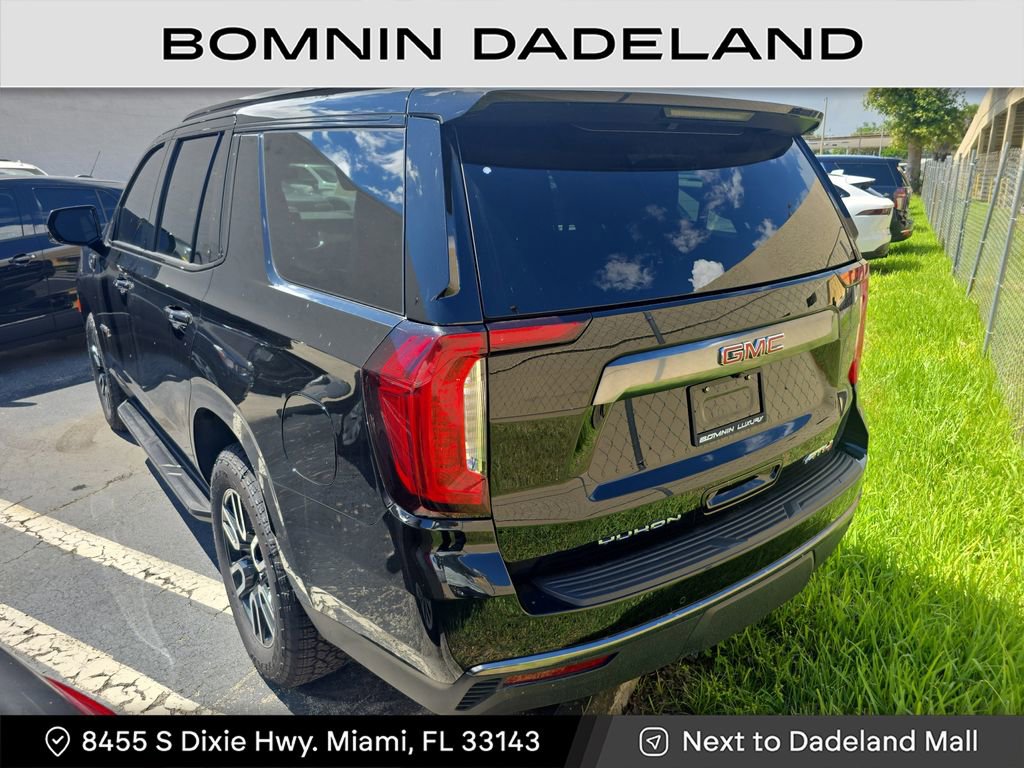 Used 2023 GMC Yukon AT4 w/ Technology Package image 3