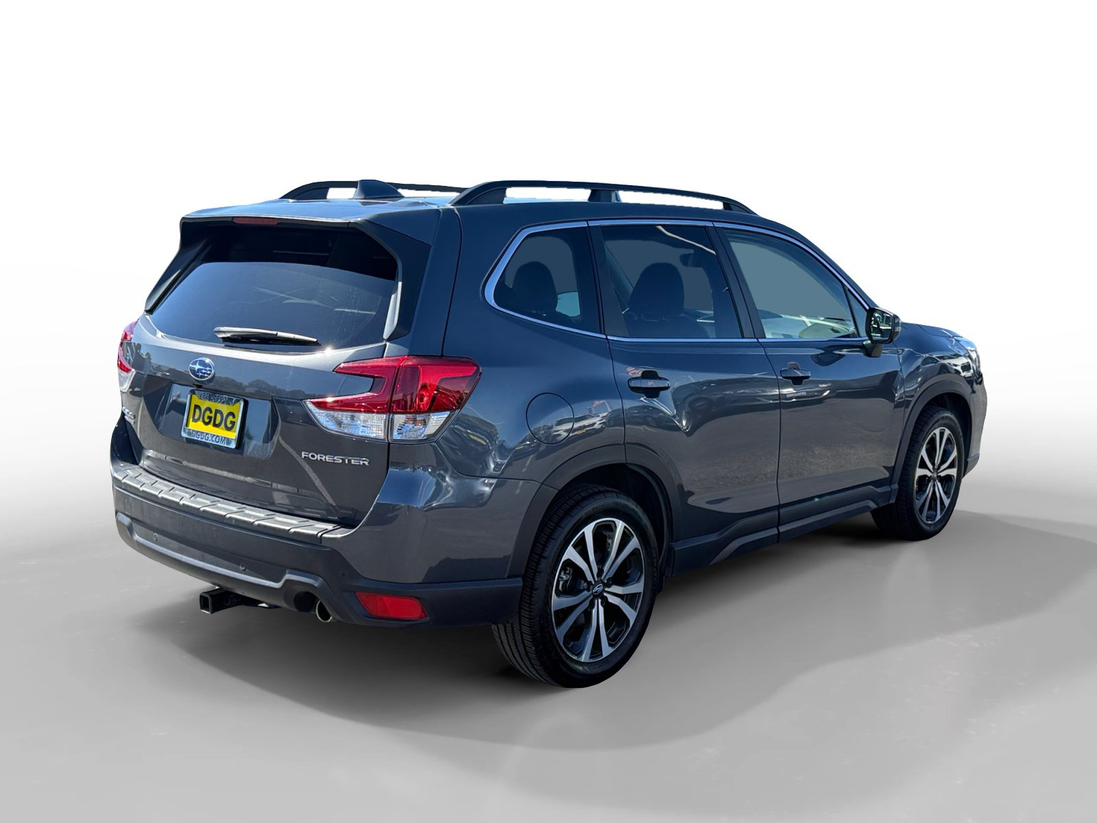 Used 2020 Subaru Forester Limited w/ Popular Package #3 AWD/4WD image 5