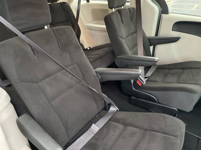 Used 2017 Dodge Grand Caravan SE w/ Power Window Group FWD image 22