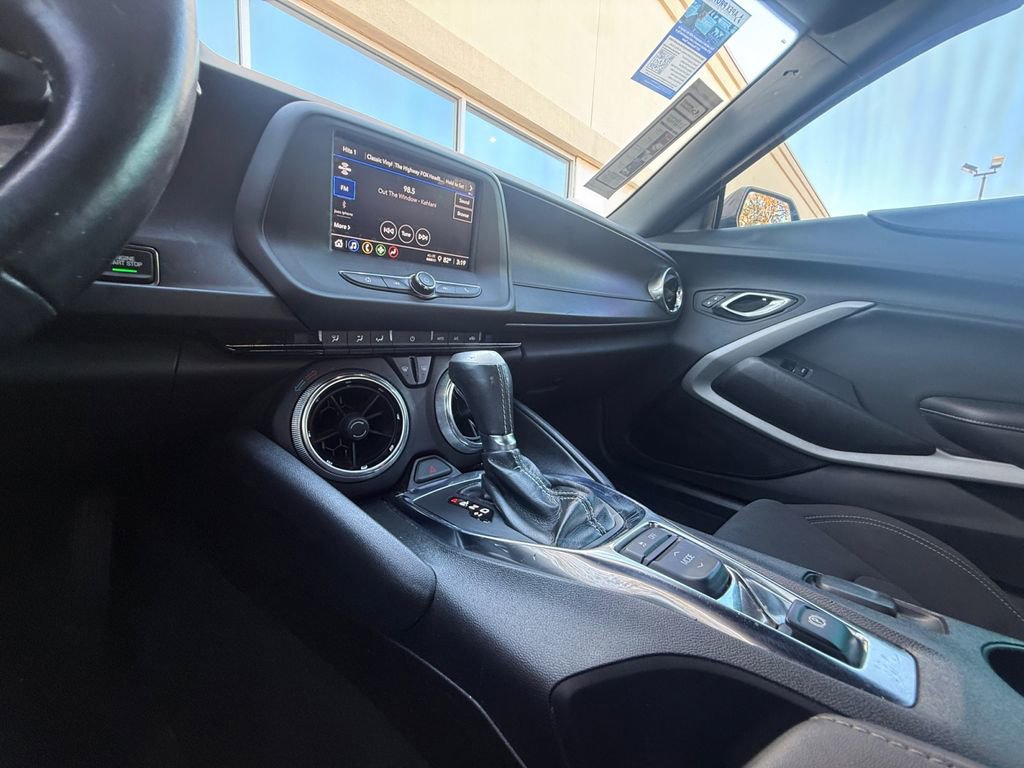 Used 2023 Chevrolet Camaro LT image 15