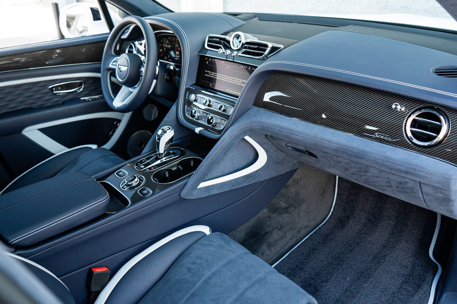 New 2026 Bentley Bentayga Speed AWD/4WD image 2