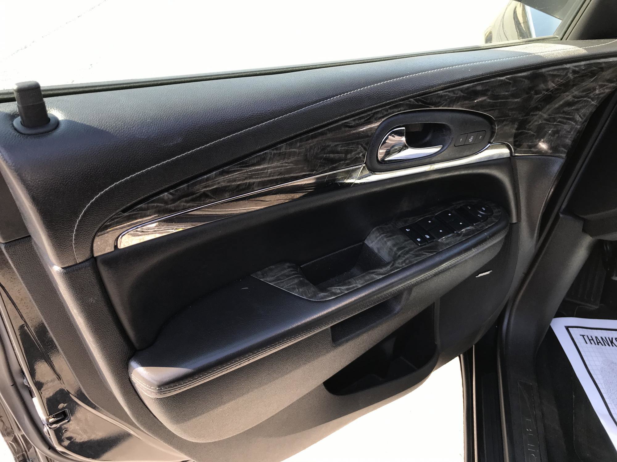 Used 2014 Buick Enclave Leather image 10