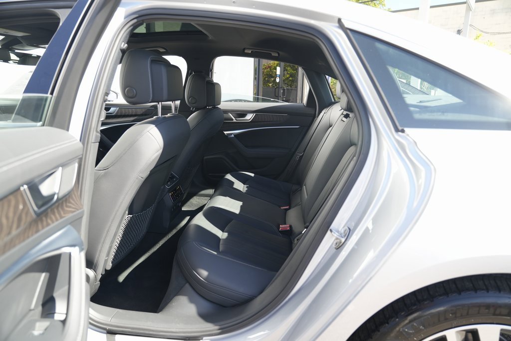 Used 2022 Audi A6 Premium Plus w/ Premium Plus Package image 21