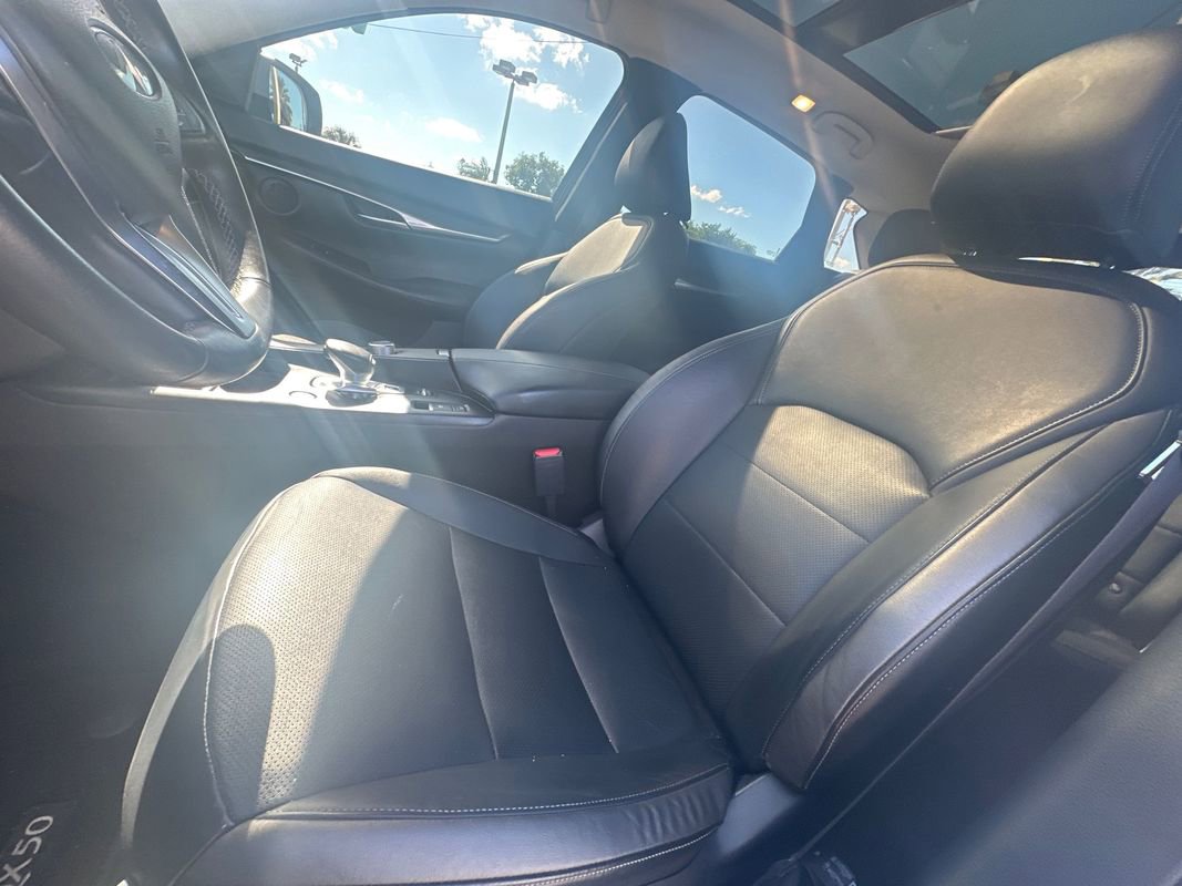 Used 2022 INFINITI QX50 Luxe image 13