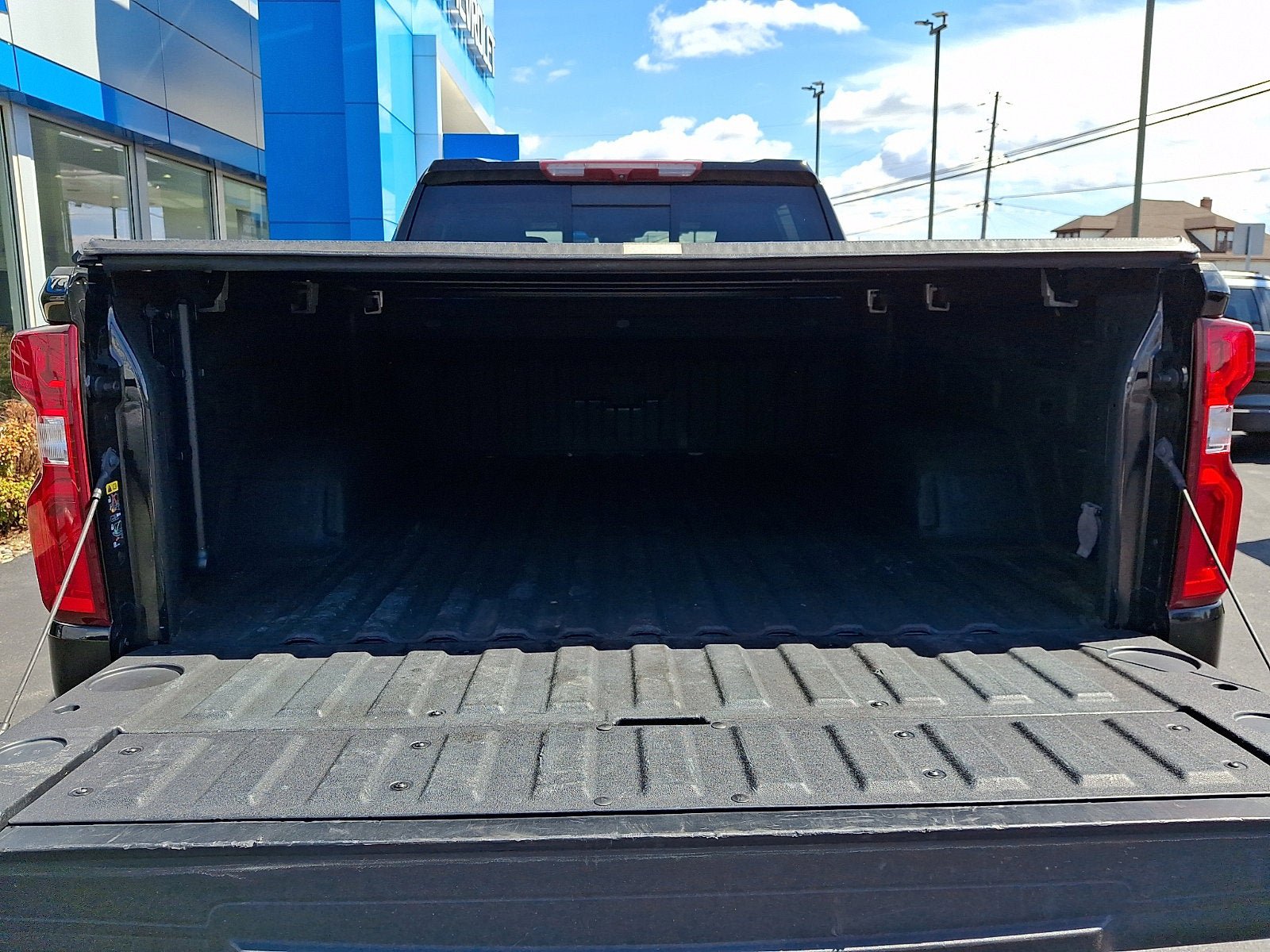 Used 2022 Chevrolet Silverado 1500 LT Trail Boss w/ LT Trail Boss Premium Package image 29