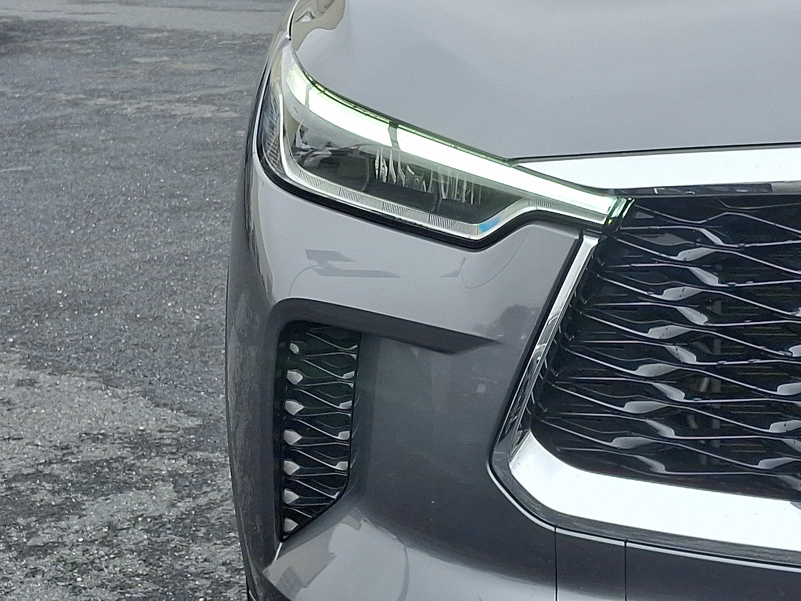 Certified 2024 INFINITI QX60 Pure image 10