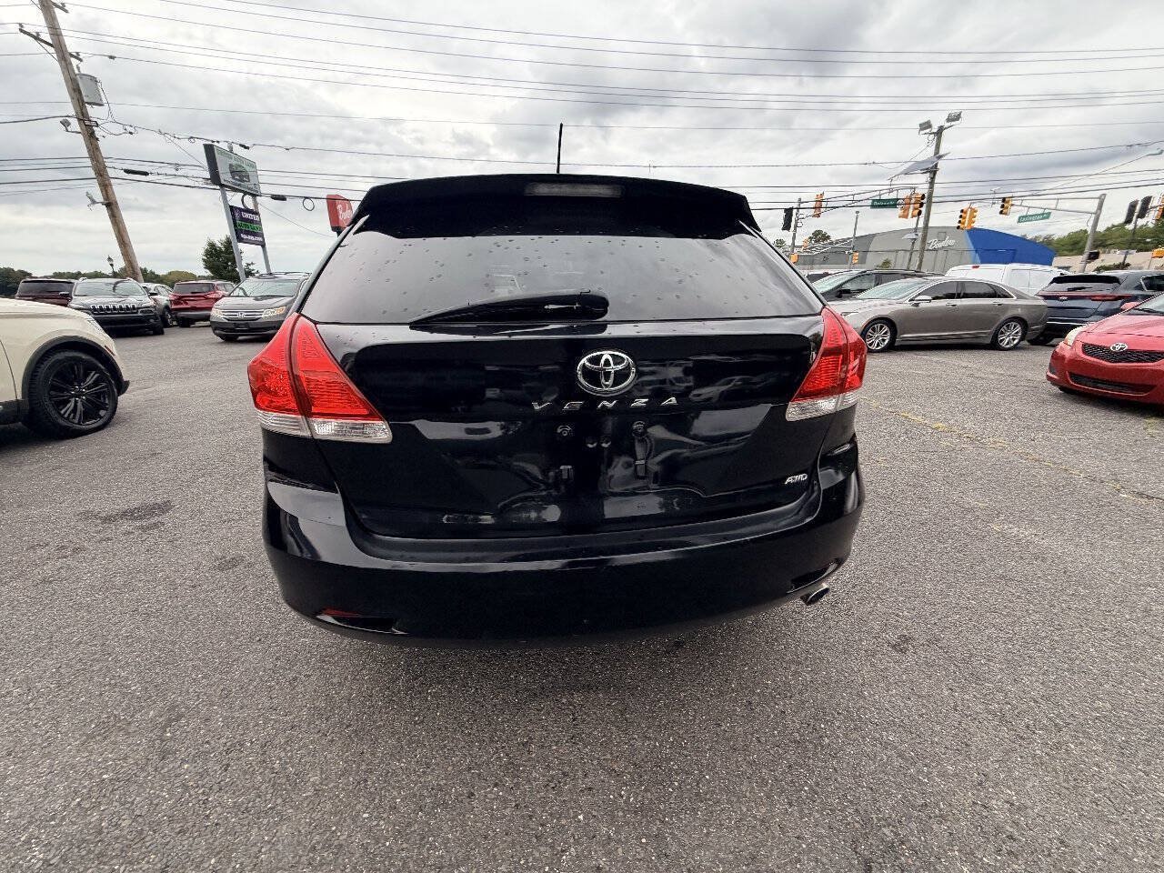 Used 2010 Toyota Venza AWD w/ Convenience Pkg image 20