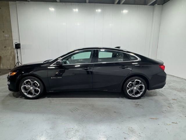 Used 2024 Chevrolet Malibu LT FWD image 2