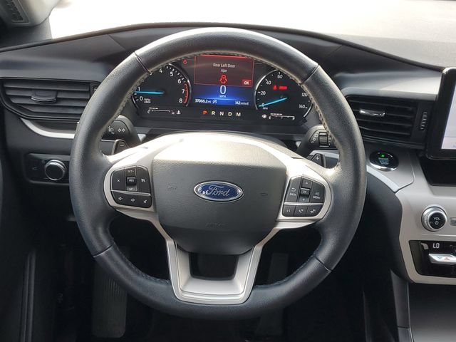 Certified 2020 Ford Explorer XLT RWD image 27