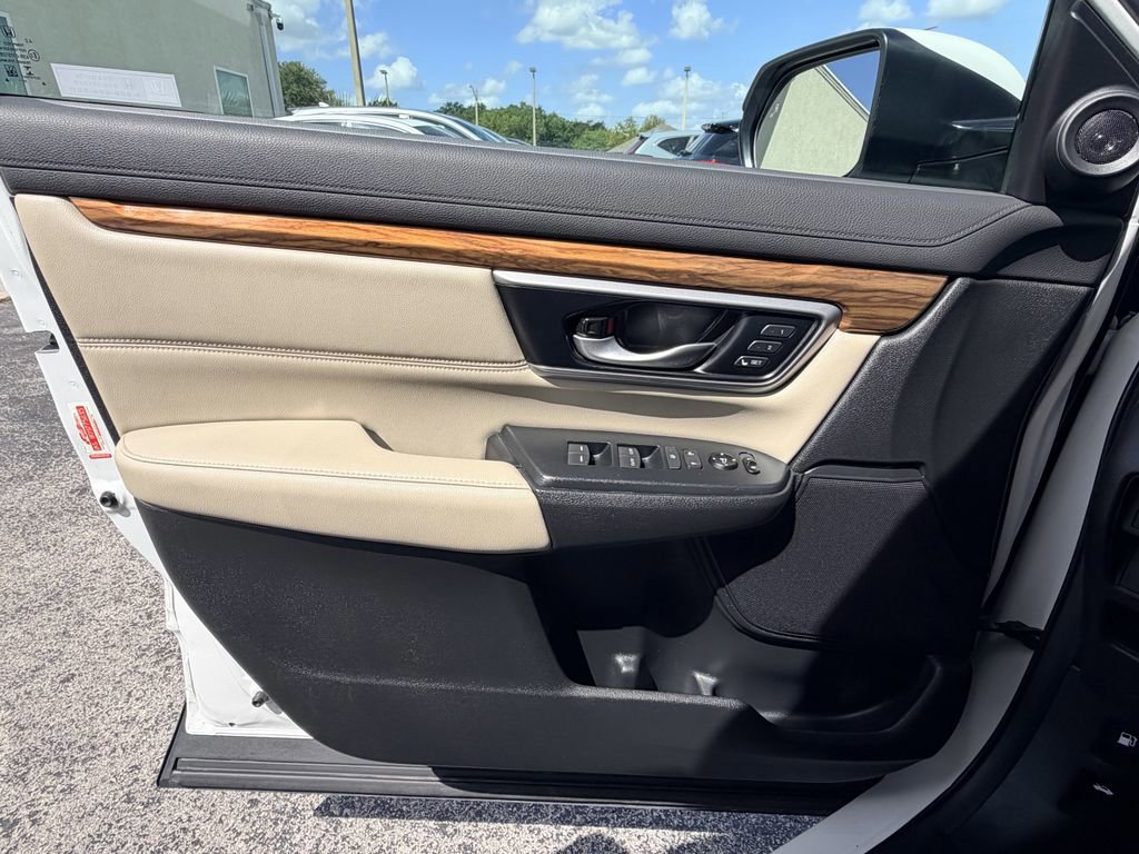 Used 2021 Honda CR-V Touring image 22