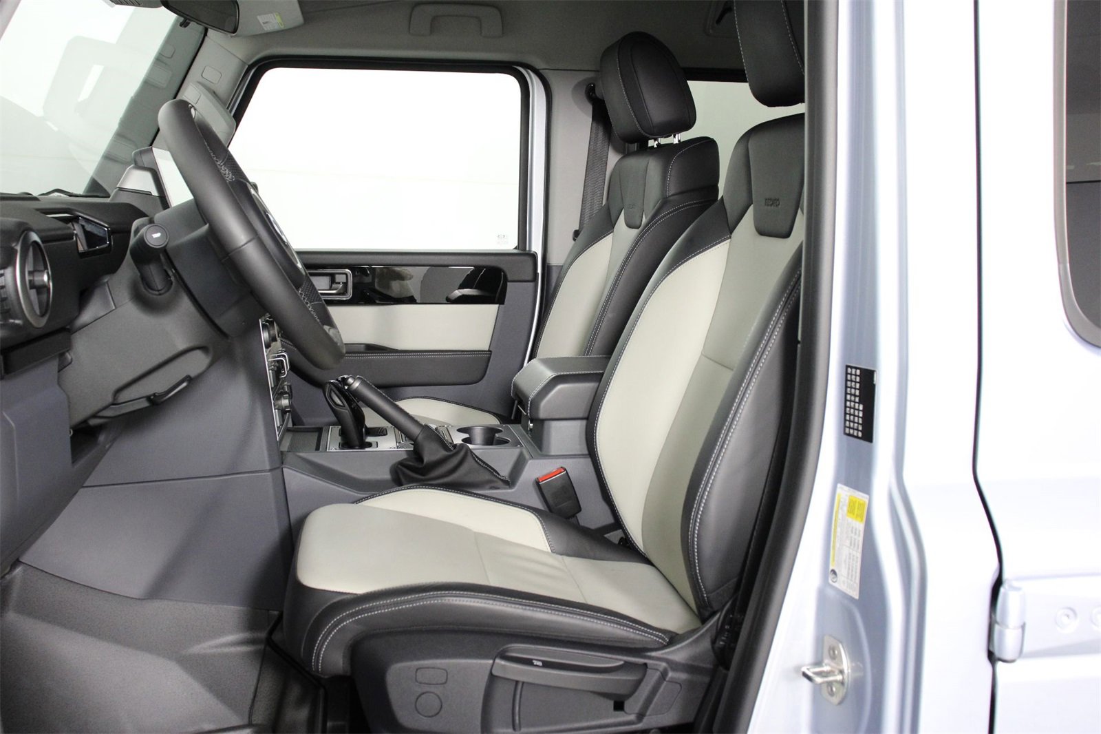 Used 2024 INEOS Grenadier Fieldmaster Edition image 29