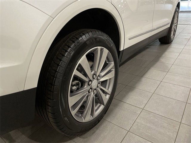 Certified 2025 Cadillac XT5 Premium Luxury image 13