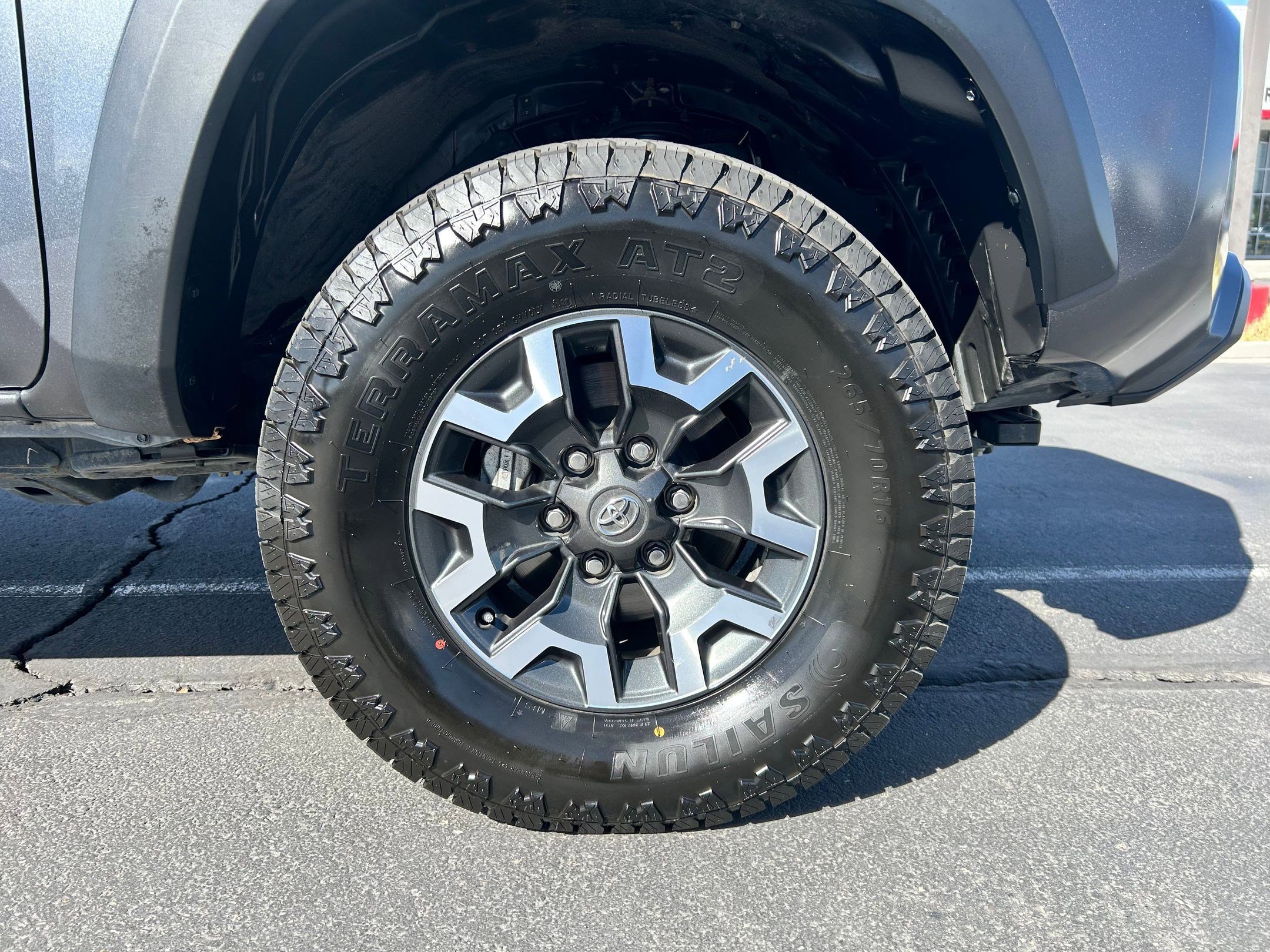 Certified 2023 Toyota Tacoma TRD Off-Road image 29