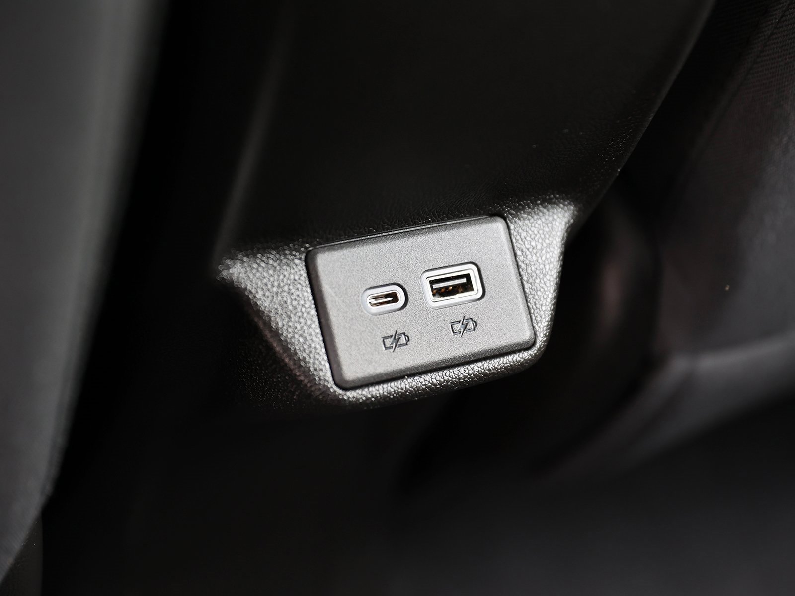 Certified 2022 Chevrolet Bolt EUV LT image 20