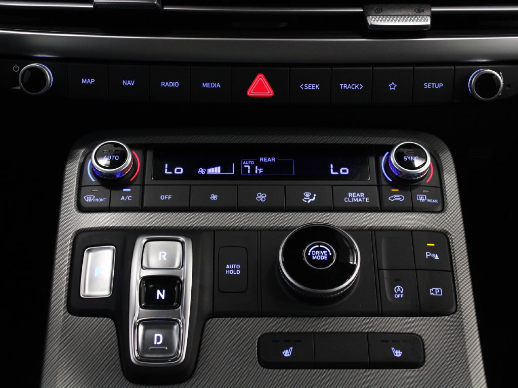 Used 2023 Hyundai Palisade SEL FWD image 24