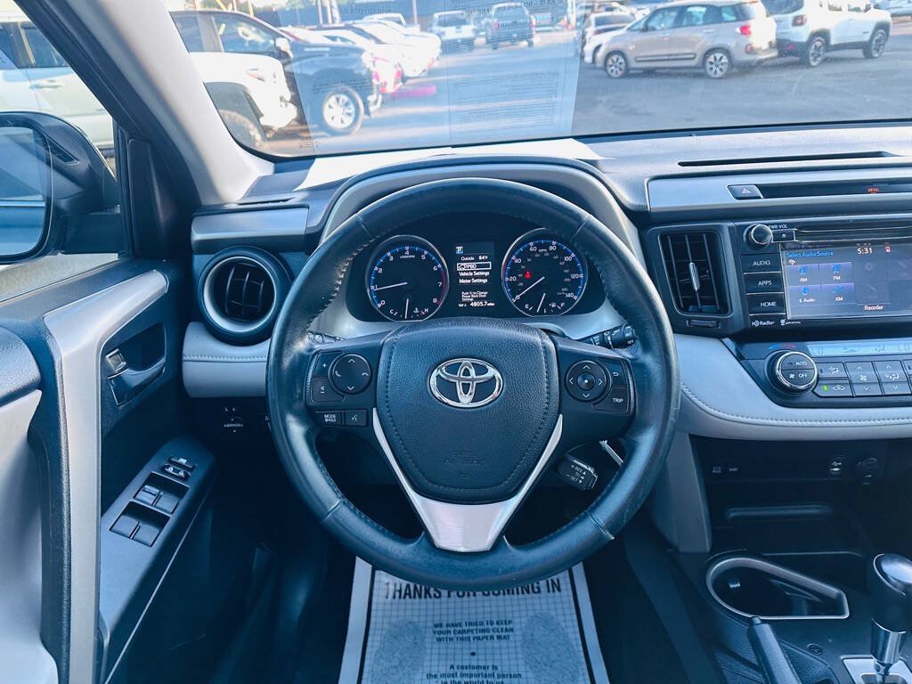 Used 2016 Toyota RAV4 XLE AWD/4WD image 11
