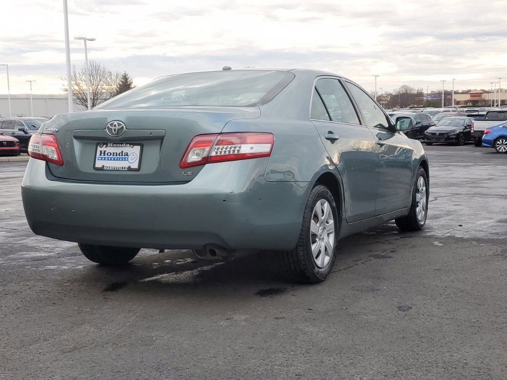Used 2011 Toyota Camry LE image 8