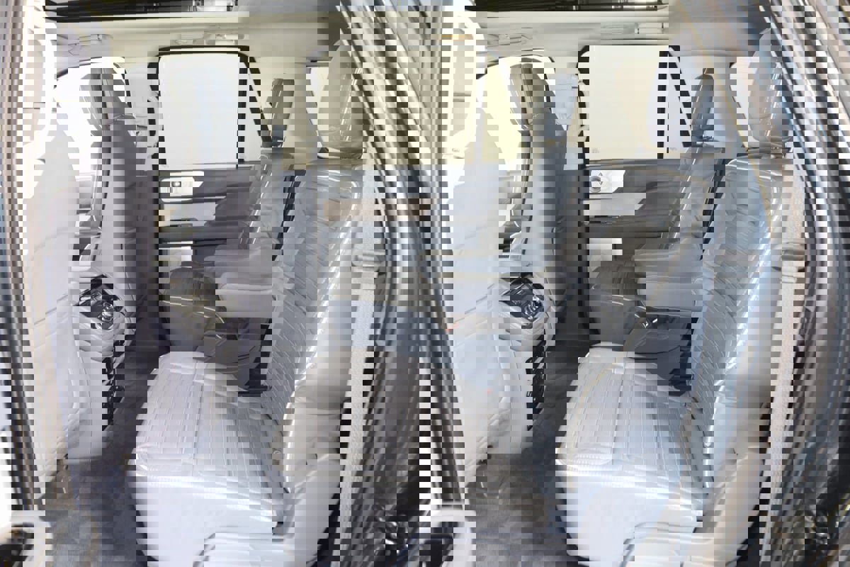 Used 2021 Lincoln Navigator L Black Label AWD/4WD image 53