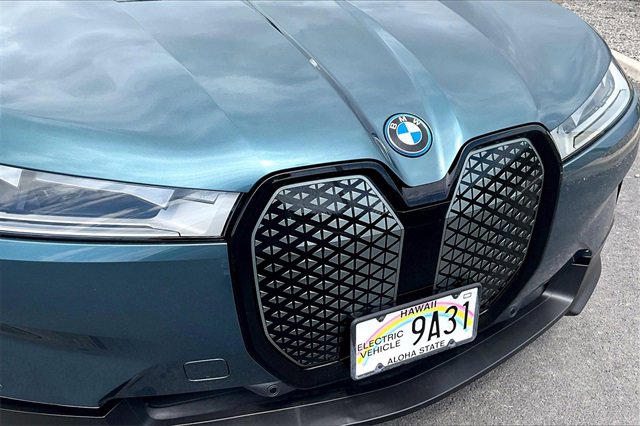 Used 2023 BMW iX xDrive50 image 29