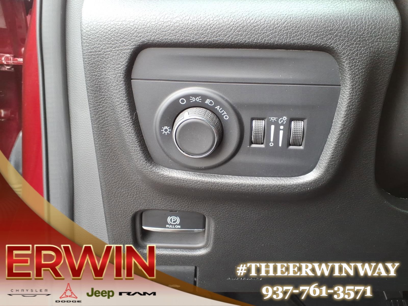 Certified 2024 Jeep Grand Cherokee Altitude AWD/4WD image 15