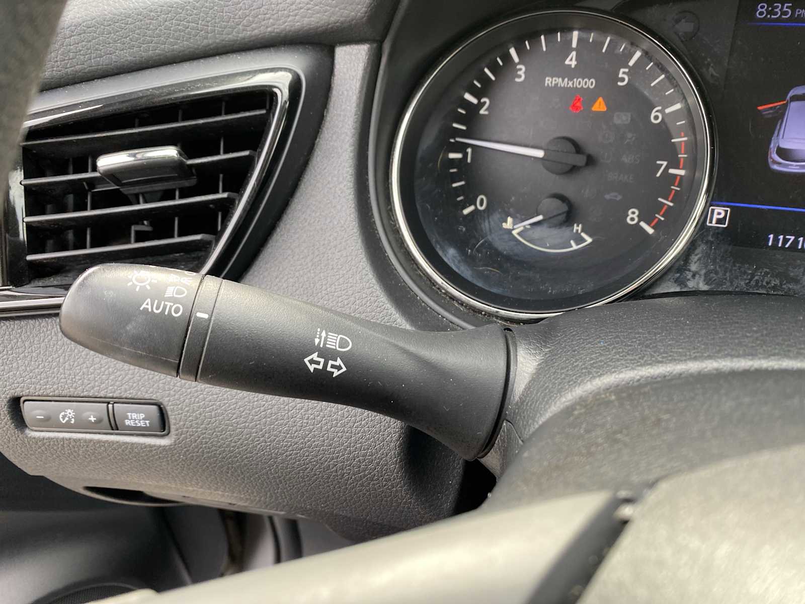 Used 2021 Nissan Rogue Sport S image 21