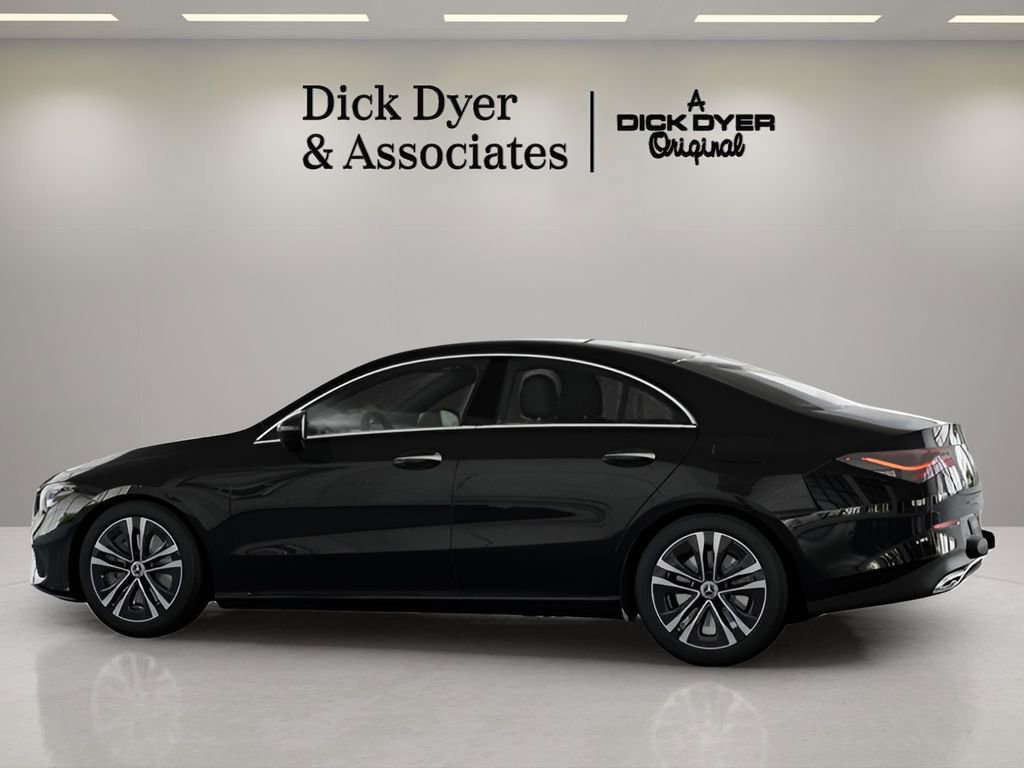 Used 2025 Mercedes-Benz CLA 250 image 4