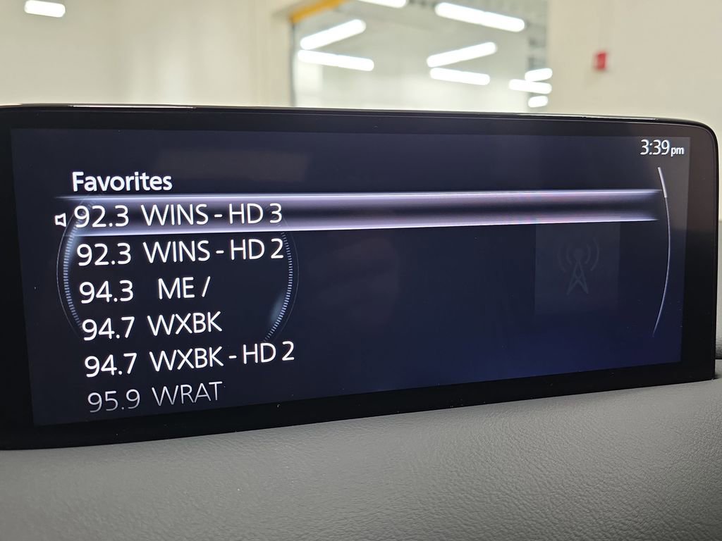 Used 2023 MAZDA CX-5 Carbon Edition image 22