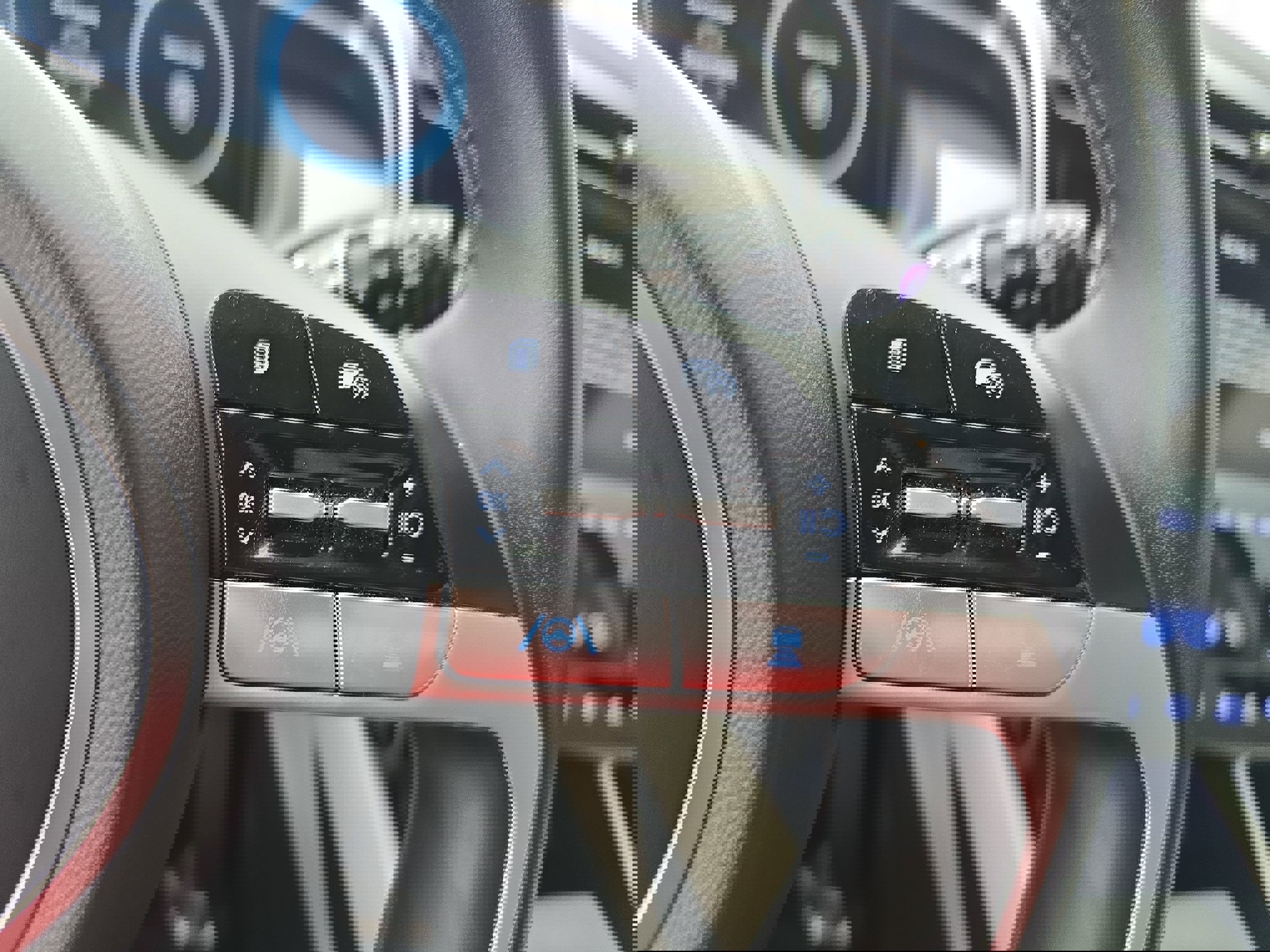 Used 2024 Hyundai Tucson SEL w/ Convenience Package image 18