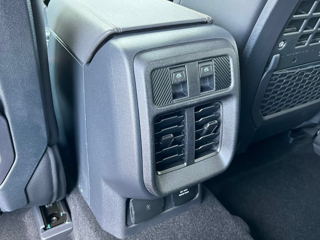Used 2026 Ford Bronco Badlands AWD/4WD image 39
