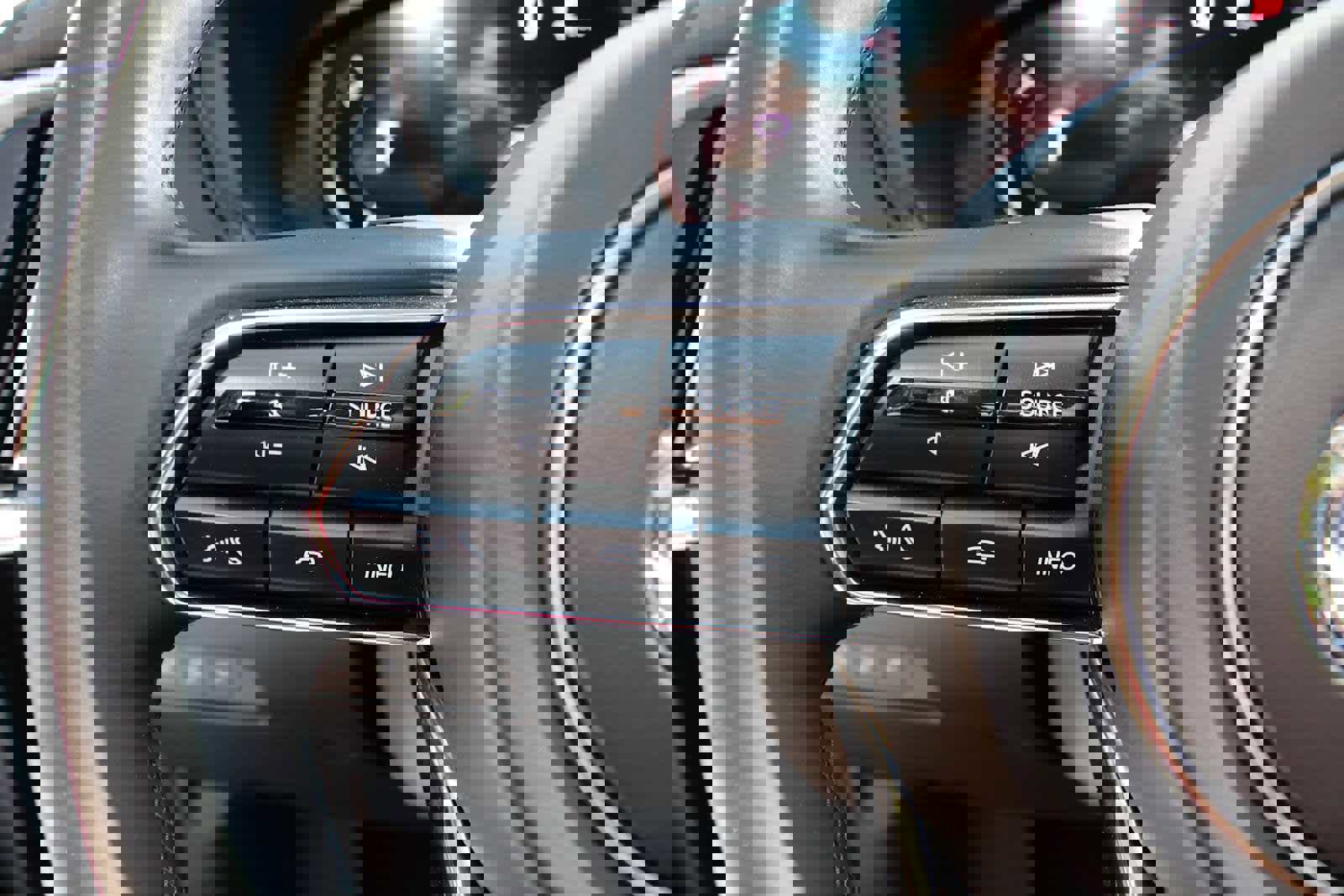 Used 2025 MAZDA CX-90 Plug-In Hybrid w/Premium Sport image 18