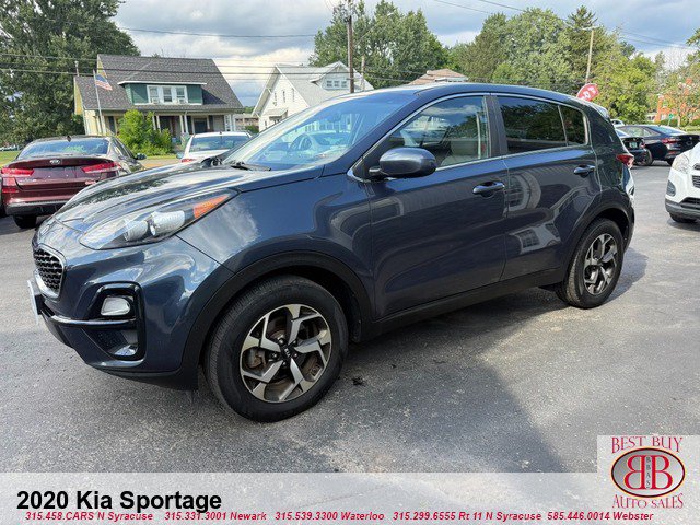 Used 2020 Kia Sportage LX AWD/4WD image 4
