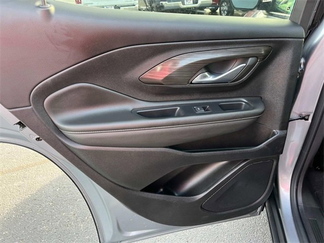 Used 2024 GMC Terrain SLE image 20