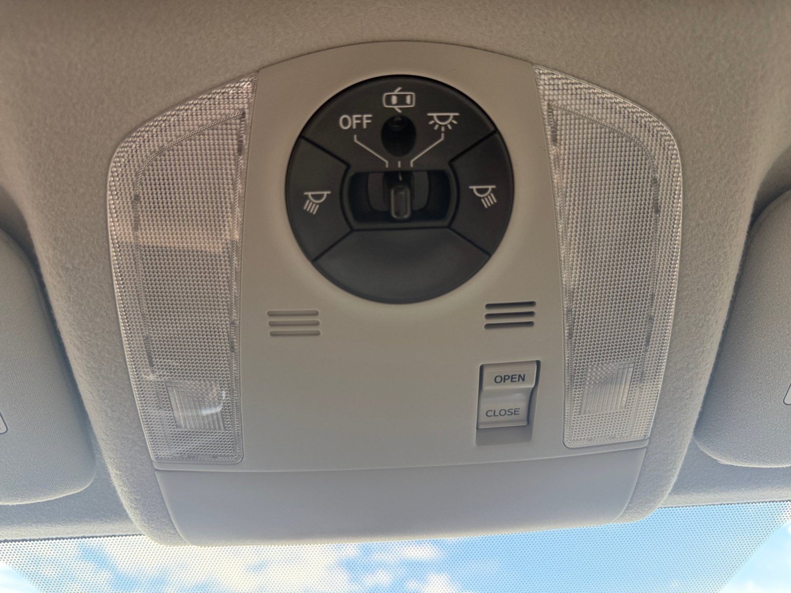 Used 2012 Toyota Prius Three w/ Solar Roof Pkg FWD image 25