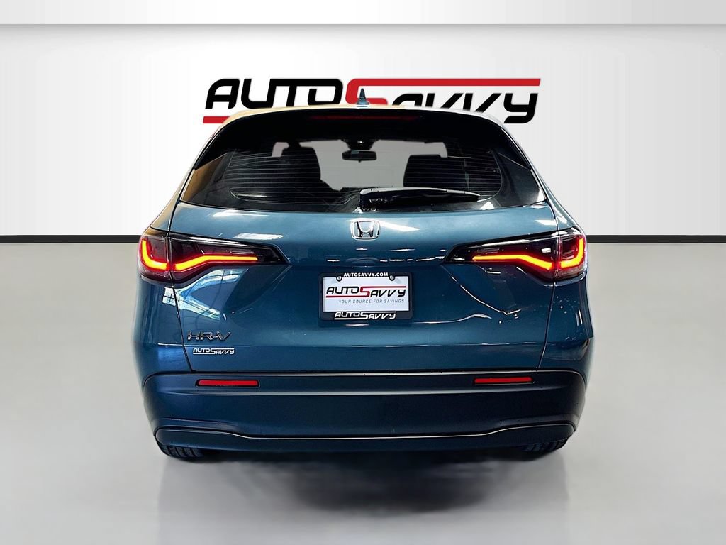 Used 2025 Honda HR-V LX image 6