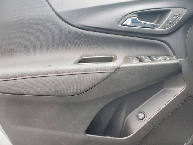 Certified 2023 Chevrolet Equinox RS w/ LPO, Floor Liner Package image 19