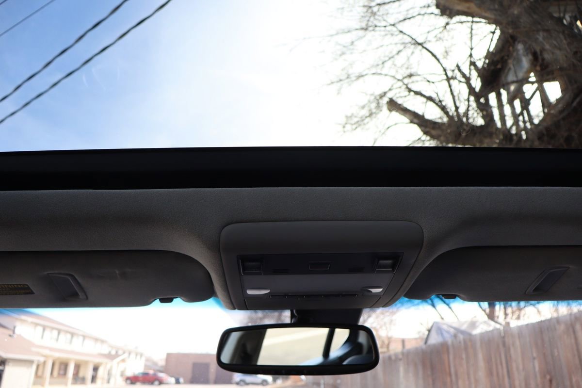 Used 2013 Lexus LS 460 L w/ Preferred Accessory Package image 28