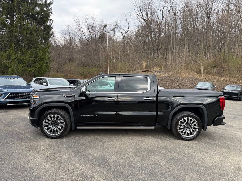 Used 2023 GMC Sierra 1500 Denali Ultimate AWD/4WD image 6