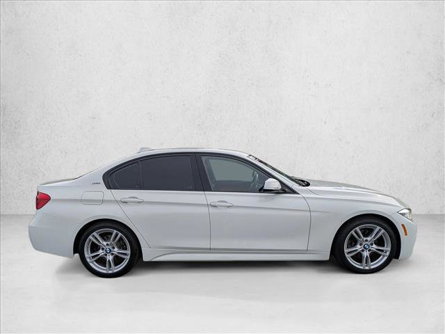 Used 2018 BMW 330e w/ M Sport Package image 4