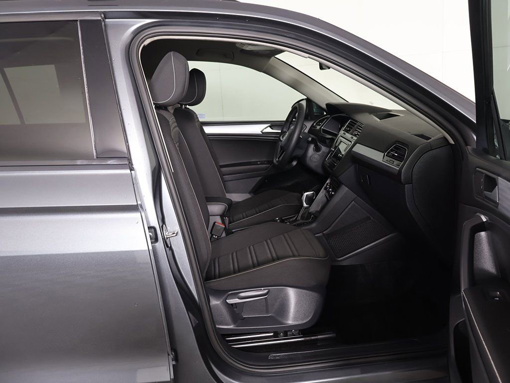 Used 2024 Volkswagen Tiguan S image 28