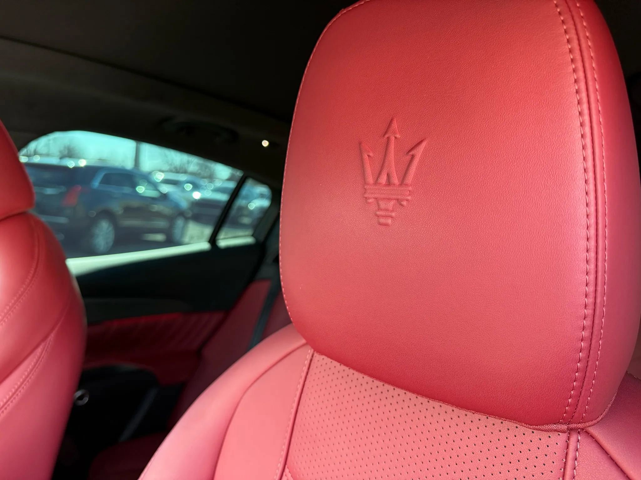 Used 2024 Maserati Grecale Trofeo image 30