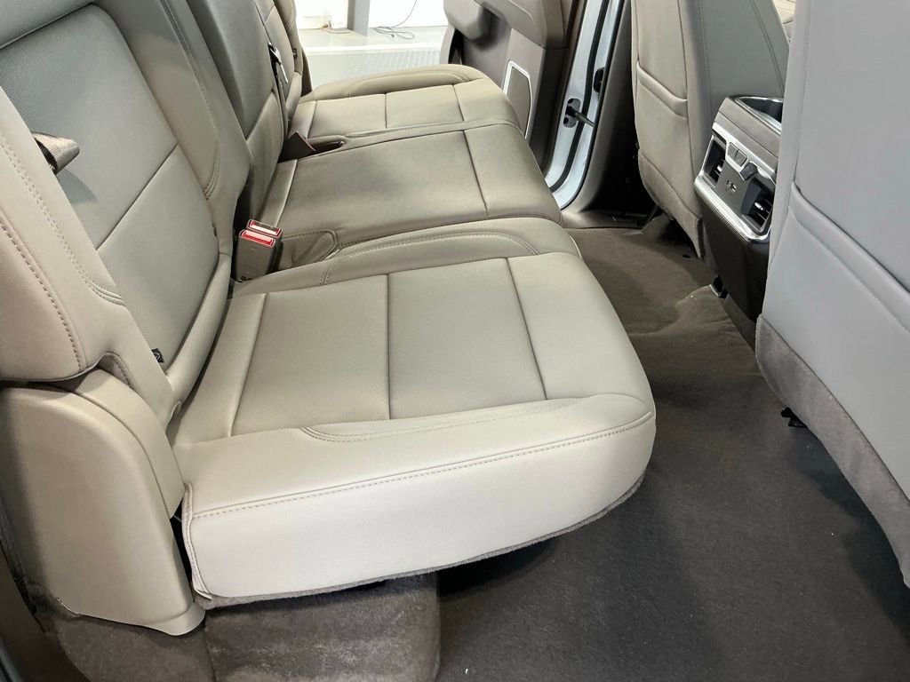 Used 2026 GMC Sierra 1500 SLT w/ SLT Premium Plus Package image 18