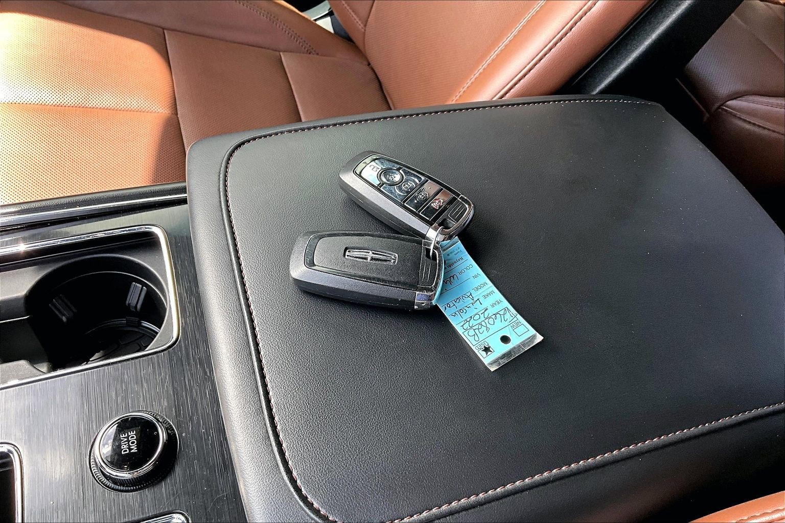 Used 2022 Lincoln Aviator Reserve w/ Equipment Group 201A AWD/4WD image 34