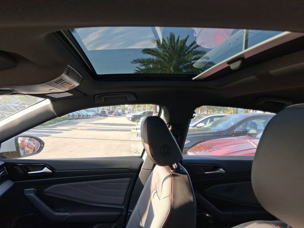 New 2026 Volkswagen Jetta GLI Autobahn image 8