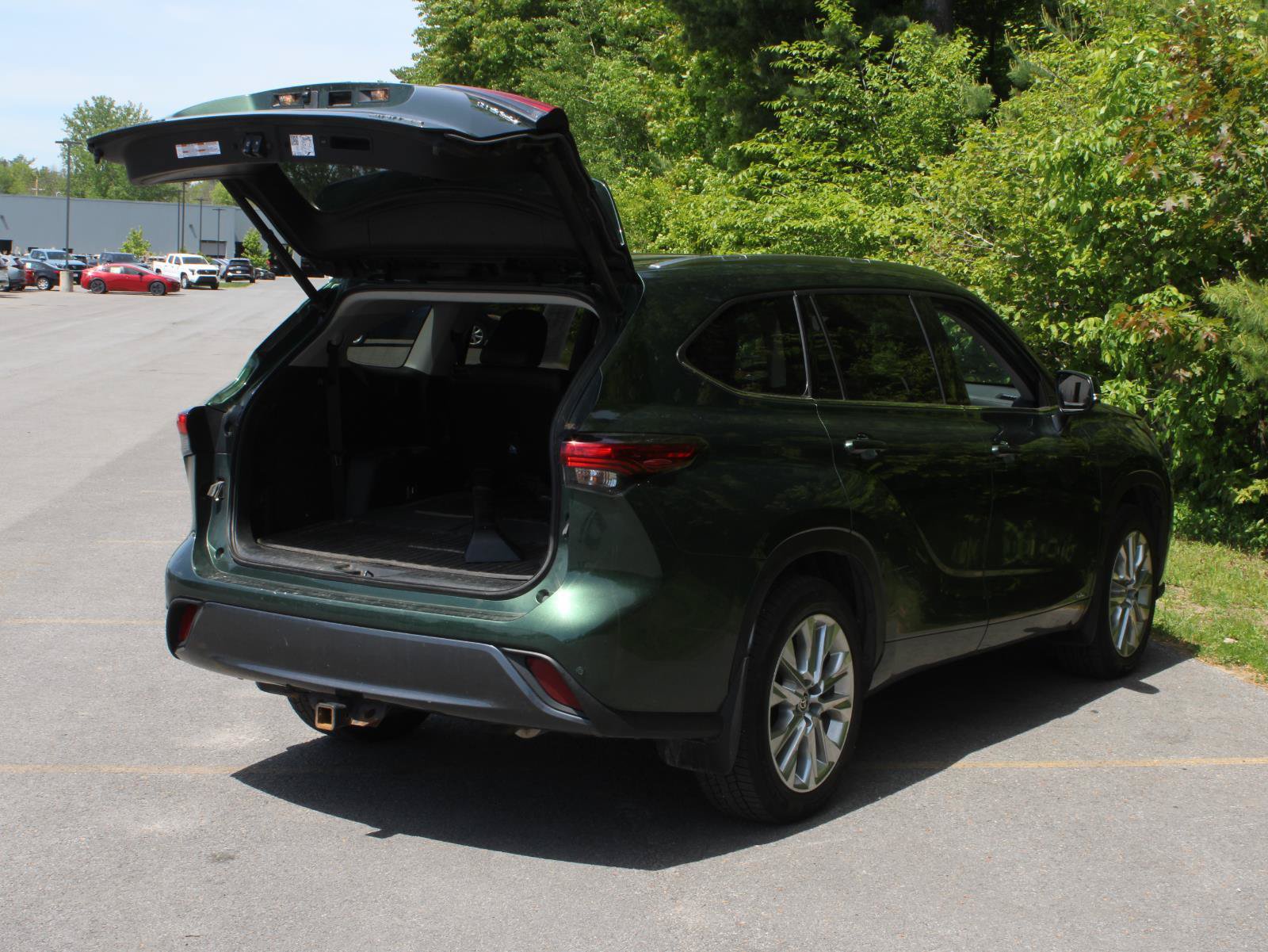 Used 2023 Toyota Highlander Limited AWD/4WD image 7